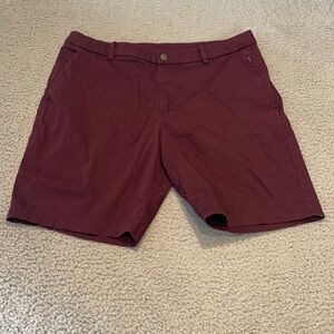 Lululemon Commission Short Chino 9" *Slim size 34